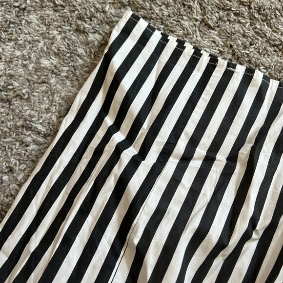 Striped Black and White Maxi Dress - Picture 10 of 10